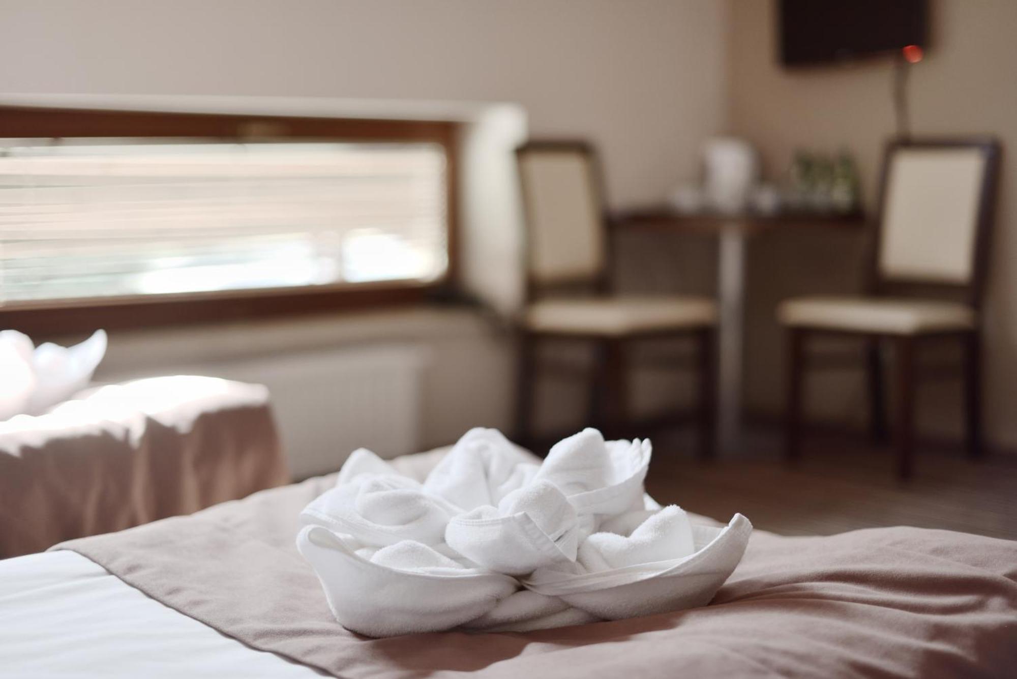 Hotel Aviator Kielce "Business Hotel Medical & Spa" ภายนอก รูปภาพ