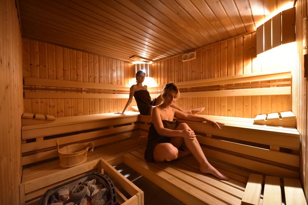 Hotel Aviator Kielce "Business Hotel Medical & Spa" ภายนอก รูปภาพ